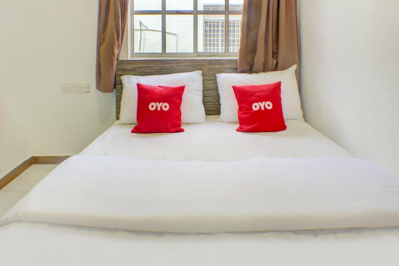Oyo 90028 Ragula Hotel Johor Bahru Extérieur photo
