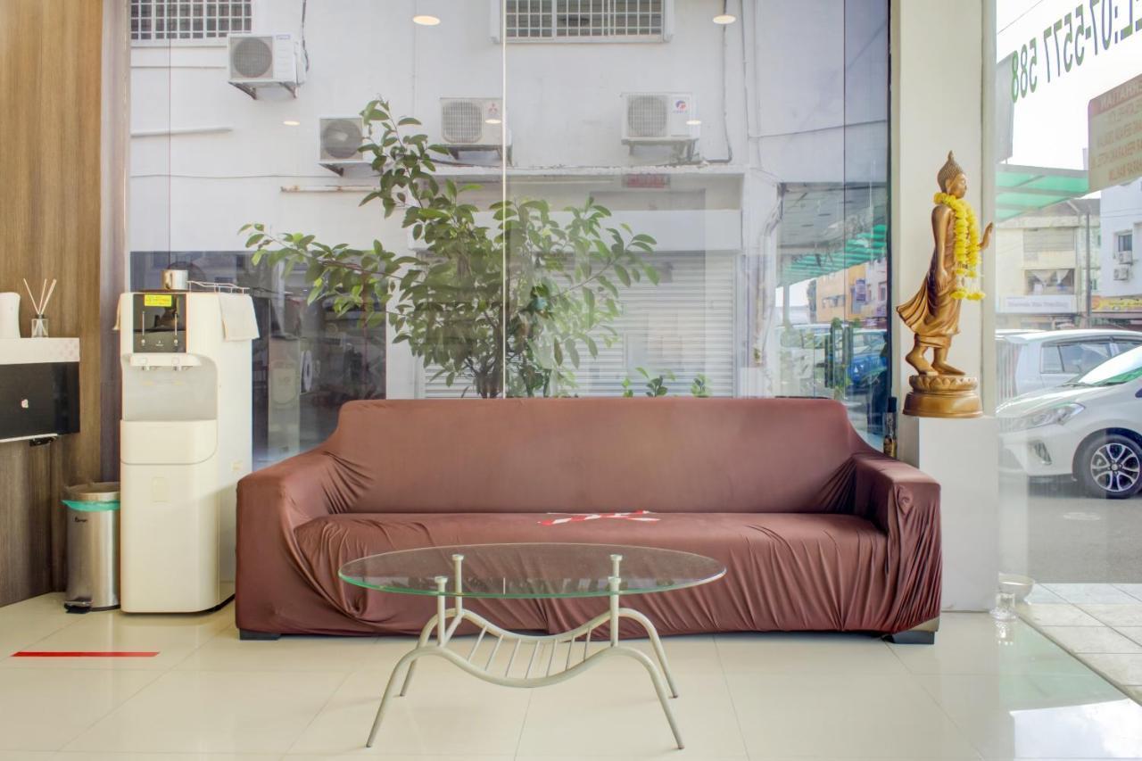 Oyo 90028 Ragula Hotel Johor Bahru Extérieur photo
